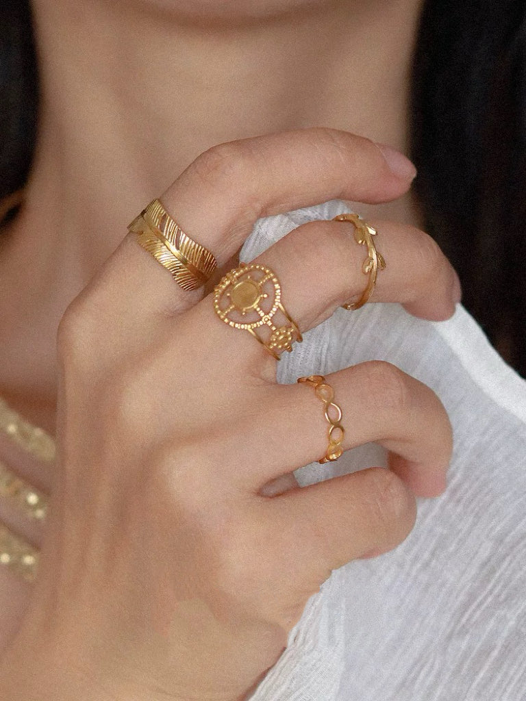 Golden Egypt Collection Greek-Style Bohemian Ring