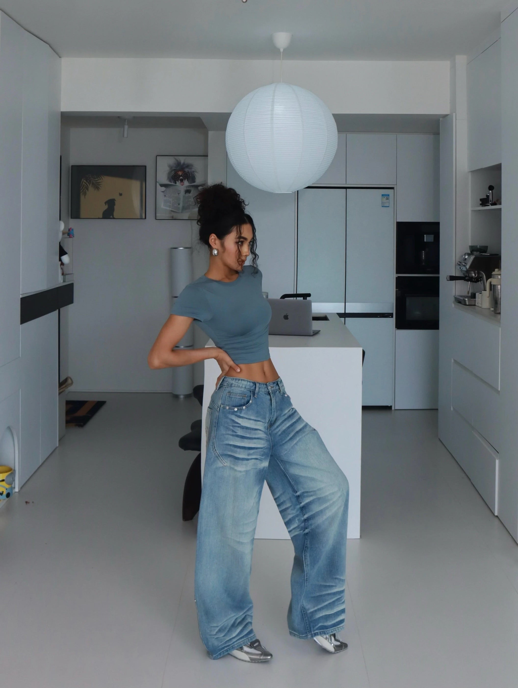 Extreme Waistline- Vintage Washed Wide-Leg Straight Jeans