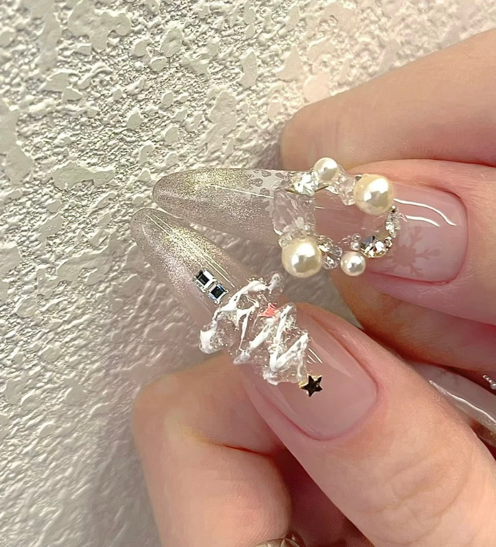 Christmas Fairy Vibe Cat-eye Sparkling Christmas Tree Press-on Nails