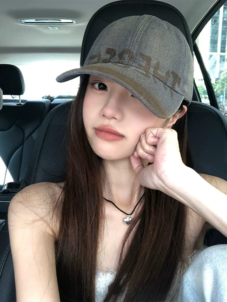 THE BEST- Vintage American Lettering Oversized Baseball Cap