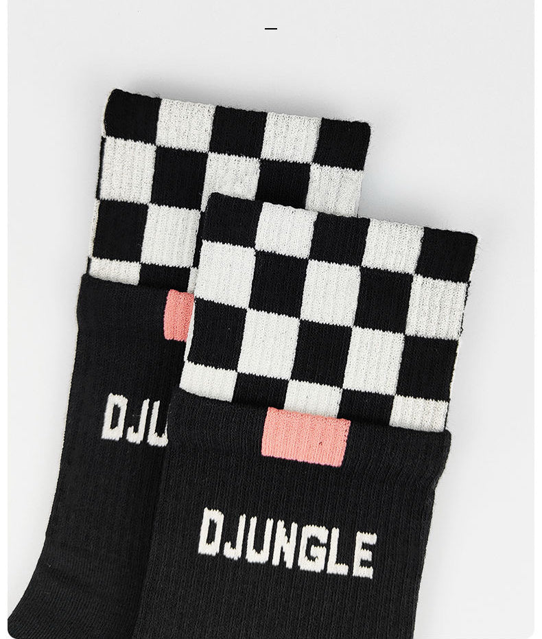 Street Style American Sports Mid-Calf Antibacterial Socks