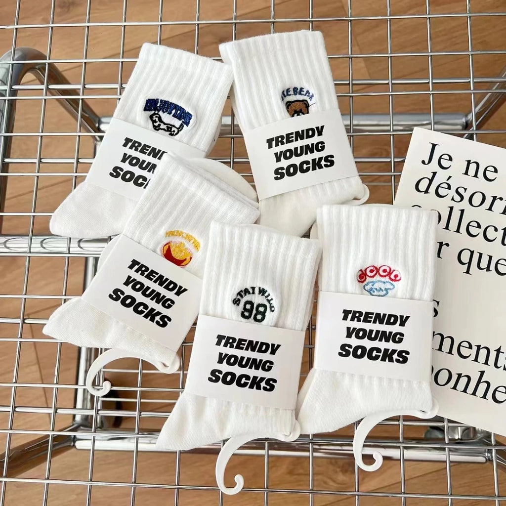 Japanese Embroidered White Cotton Mid-Calf Socks