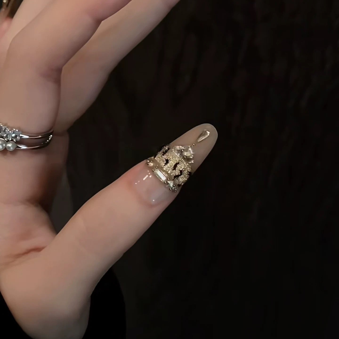 Chen Designer- Champagne Leopard Print Glitter Handmade Press-On Nails