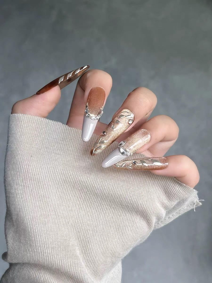 Tortoiseshell Cat-Eye & French Crystal Cat-Eye Press-On Nails