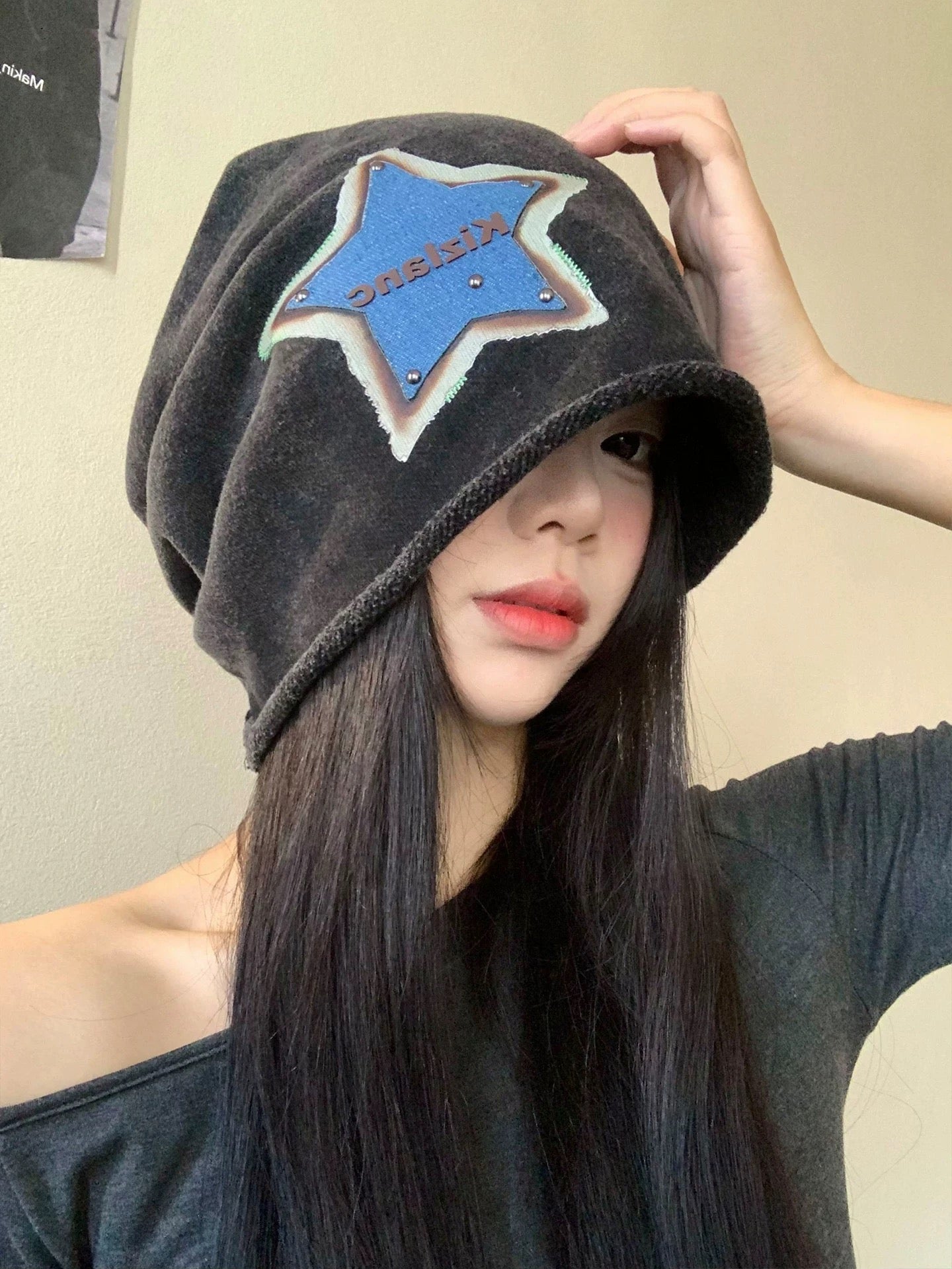 American Retro Star Slouch Beanie