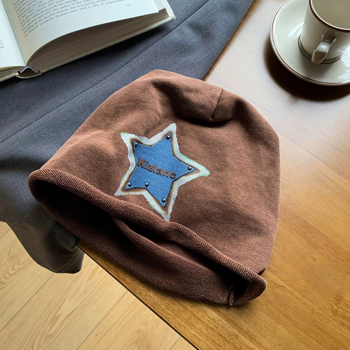 American Retro Star Slouch Beanie