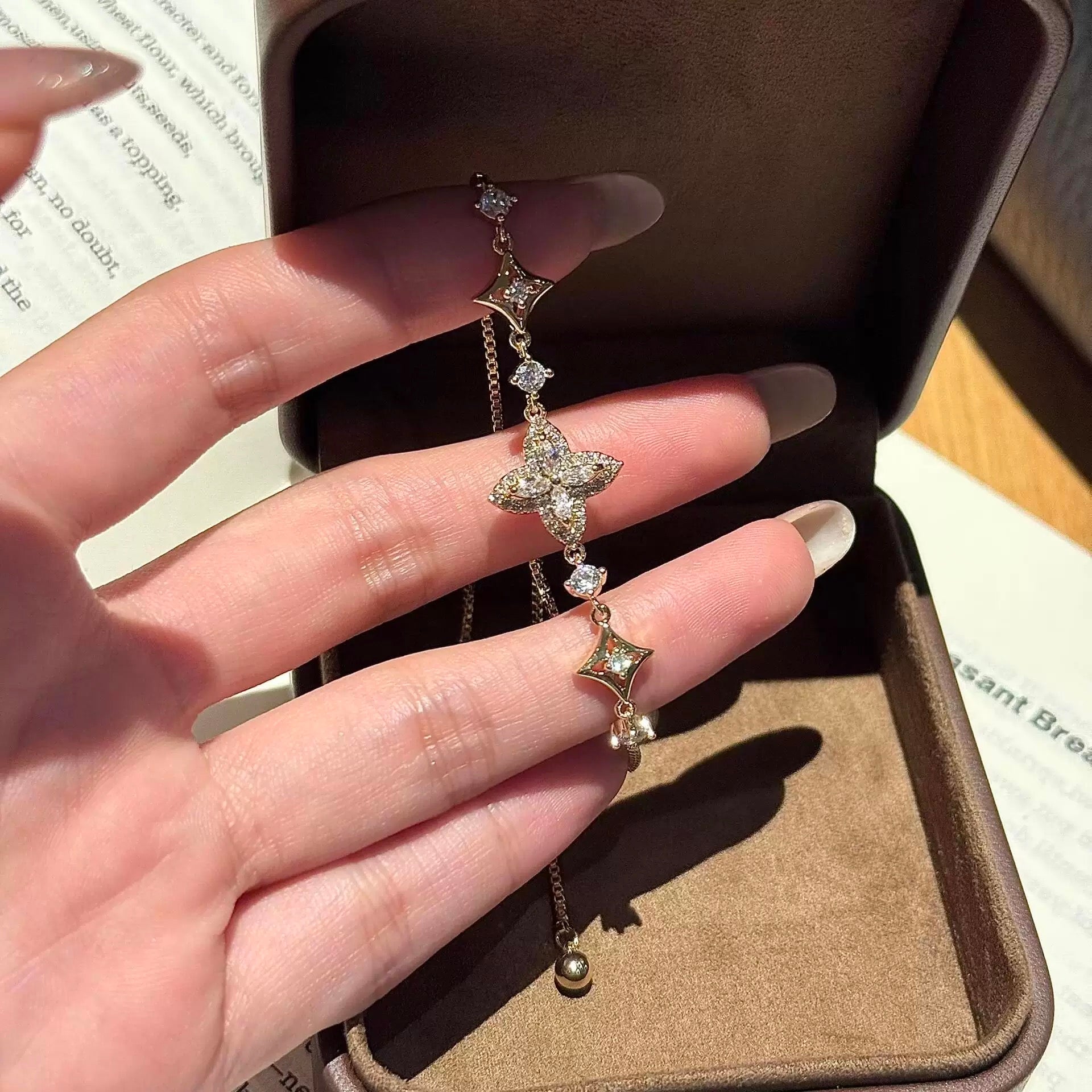 Full Zircon Four-Leaf Clover Bracelet, Delicate Bracelet